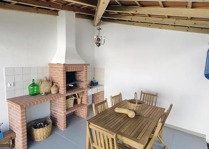 Casa Da Avo Julia Carvide